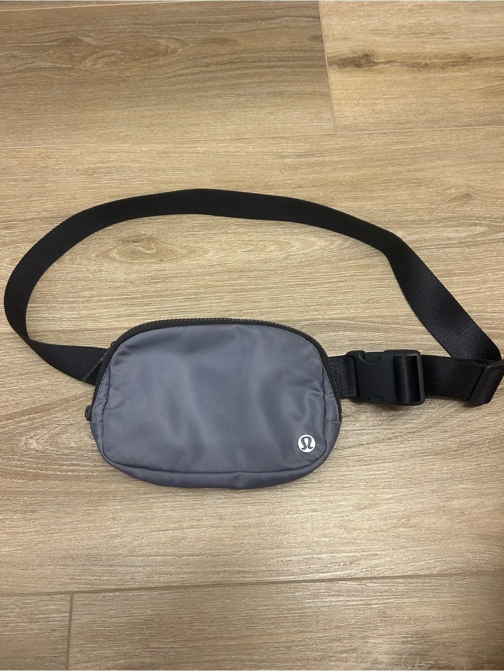 Lululemon Everywhere Belt Bag 1L